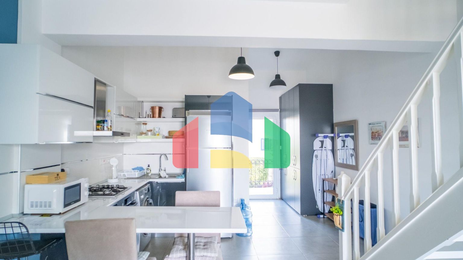 Апартаменты 1+1( 60 м2 ) с террасой  на первой береговой линии