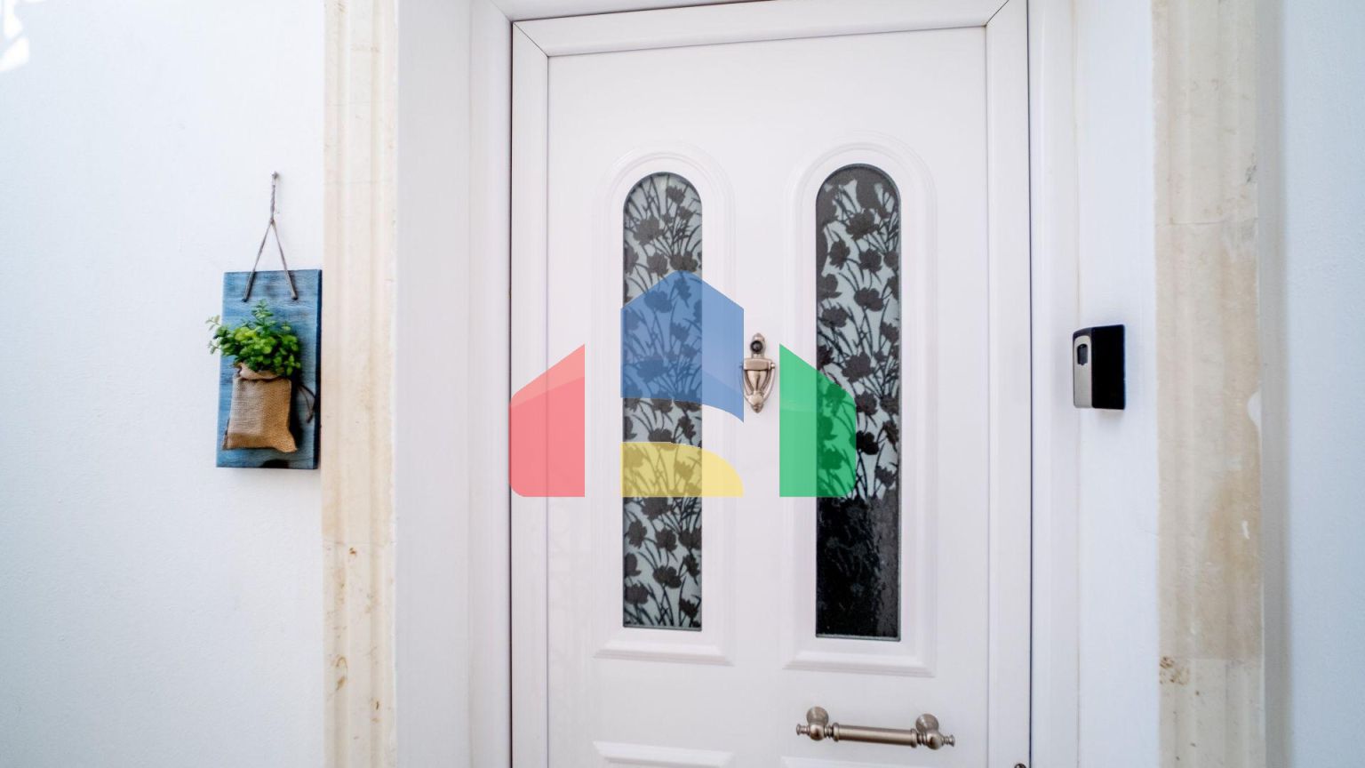 Апартаменты 1+1( 60 м2 ) с террасой  на первой береговой линии