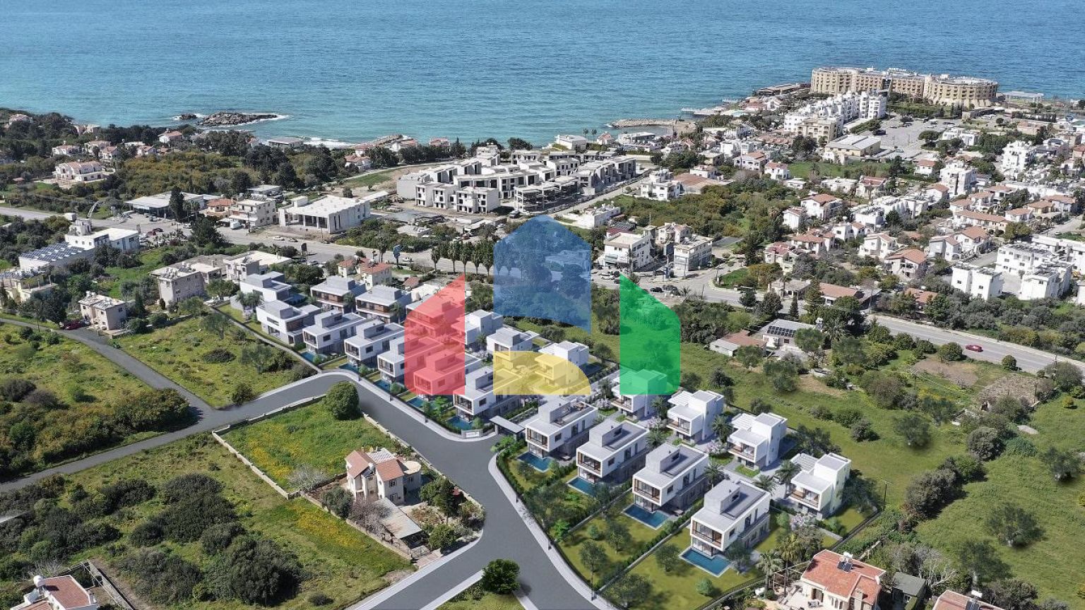 5-комнатная вилла 232 м2 с бассейном в 300 метрах от пляжа