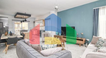 4-комнатная вилла 160 м2 с видом на море и горы в 260 метрах от пляжа