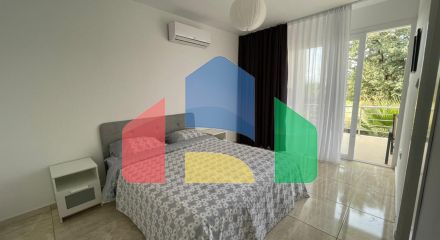 Двухуровневые 6-комнатные апартаменты 260 м2 в комплексе в 10 минутах от моря