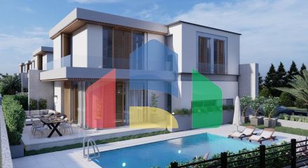 5-комнатная вилла 306 м2 с бассейном в 5 минутах от пляжа