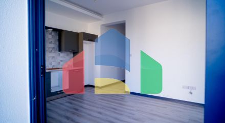 3- комнатная квартира 95 м2 в новом комплексе в Озанкее