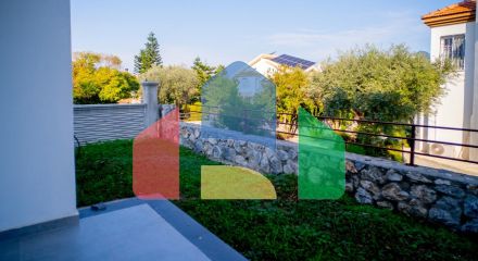 3- комнатная квартира 95 м2 в новом комплексе в Озанкее