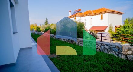 3- комнатная квартира 95 м2 в новом комплексе в Озанкее