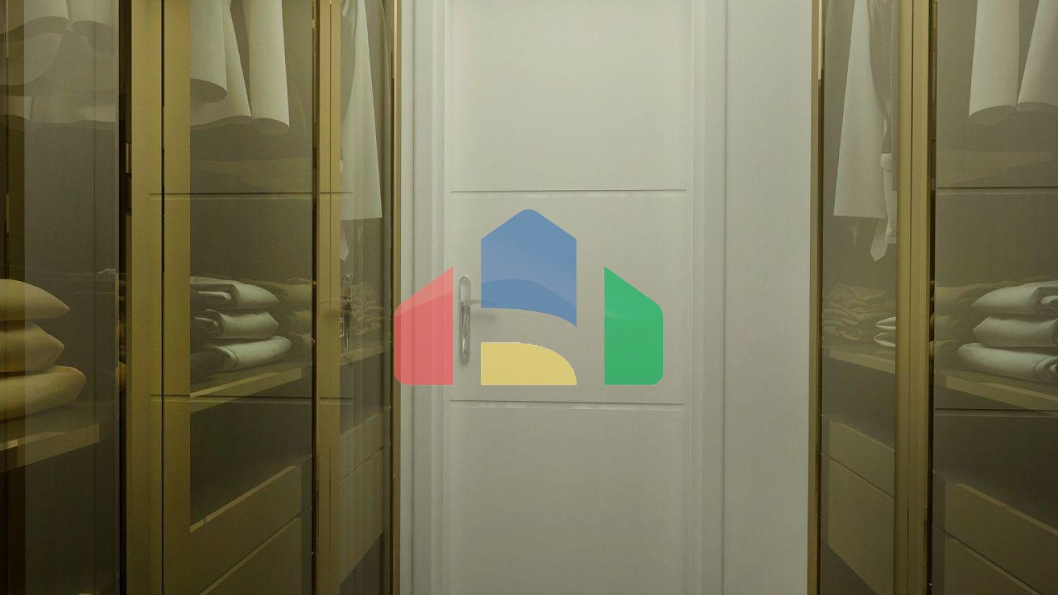 Квартира 2+1 (135 м2 ) c большой террасой (35 м2 ) в центре Кирении