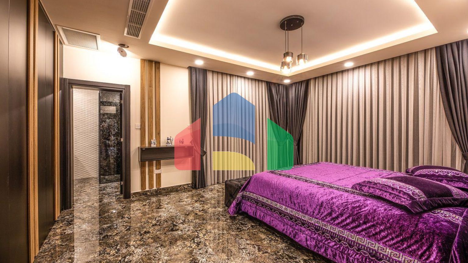 5-ти комнатная вилла 500м2 с бассейном