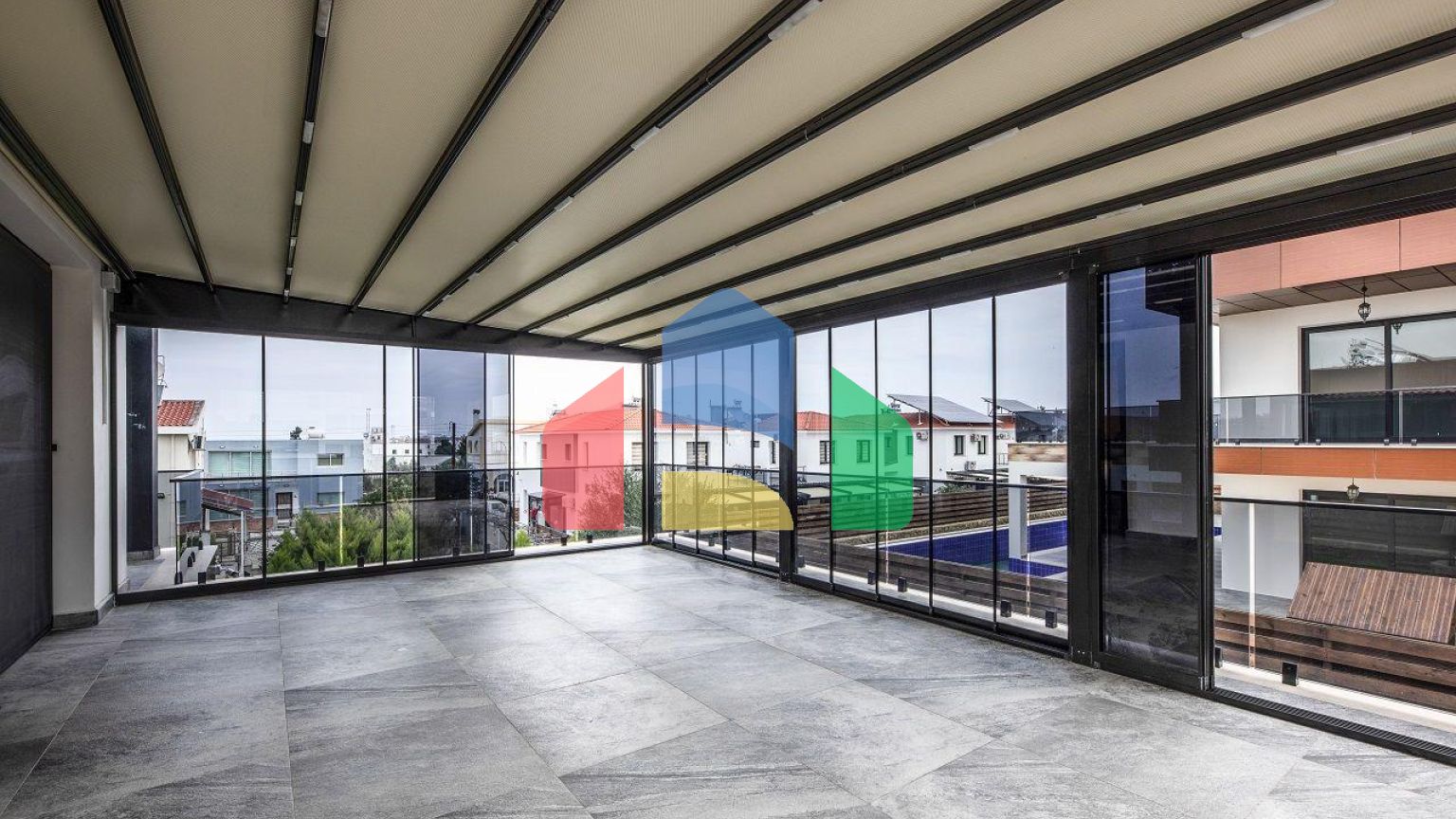 5-ти комнатная вилла 500м2 с бассейном