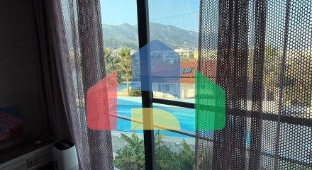 4-х комнатная вилла 160 м2 в красивом комплексе в Алсанджаке