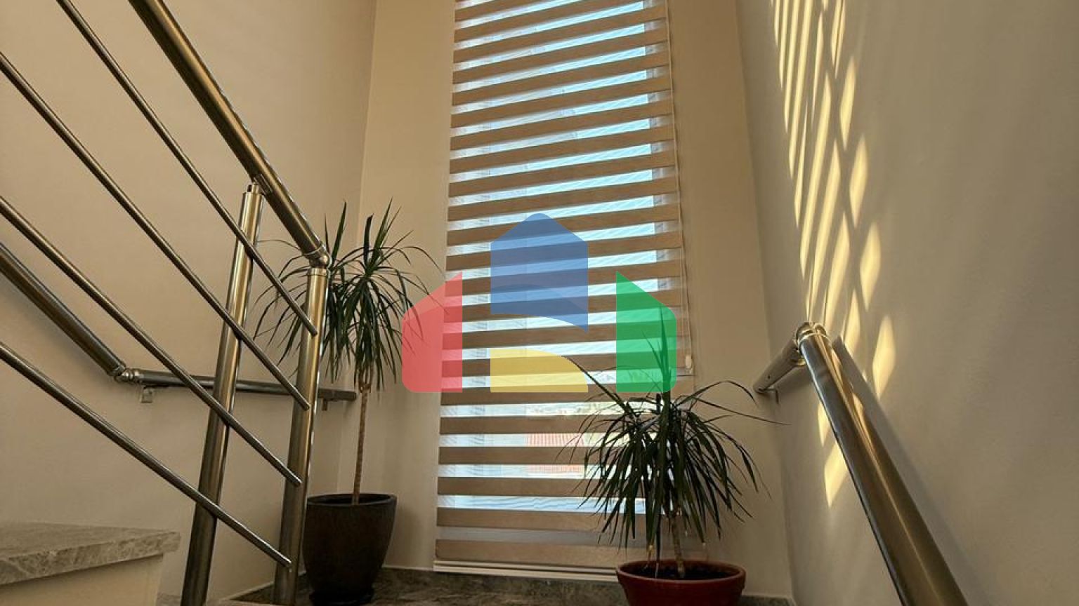 4-х комнатная вилла 160 м2 в красивом комплексе в Алсанджаке