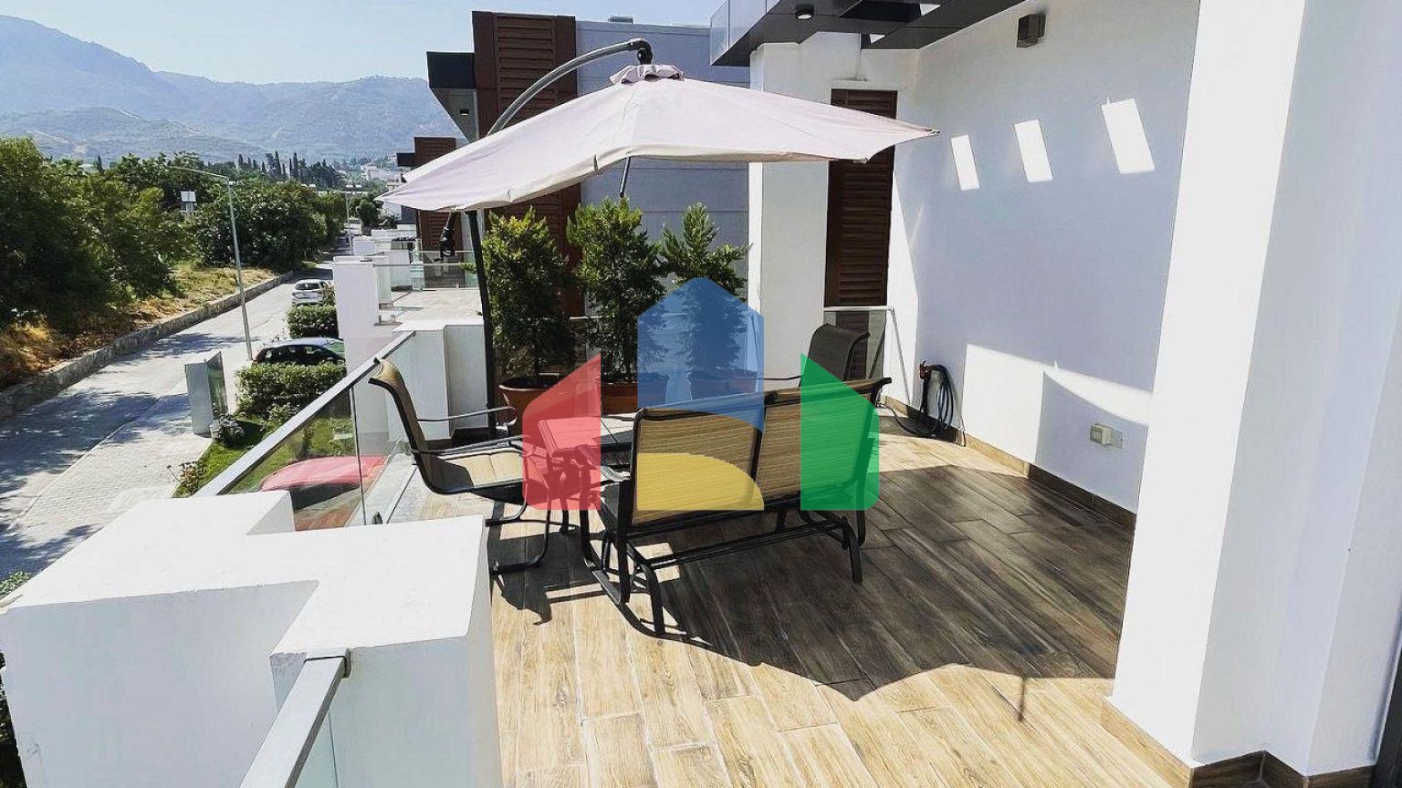 4-х комнатная вилла 160 м2 в красивом комплексе в Алсанджаке