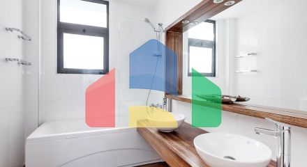 Современная четырехкомнатная вилла 180 м2 в комплексе на первой линии от моря