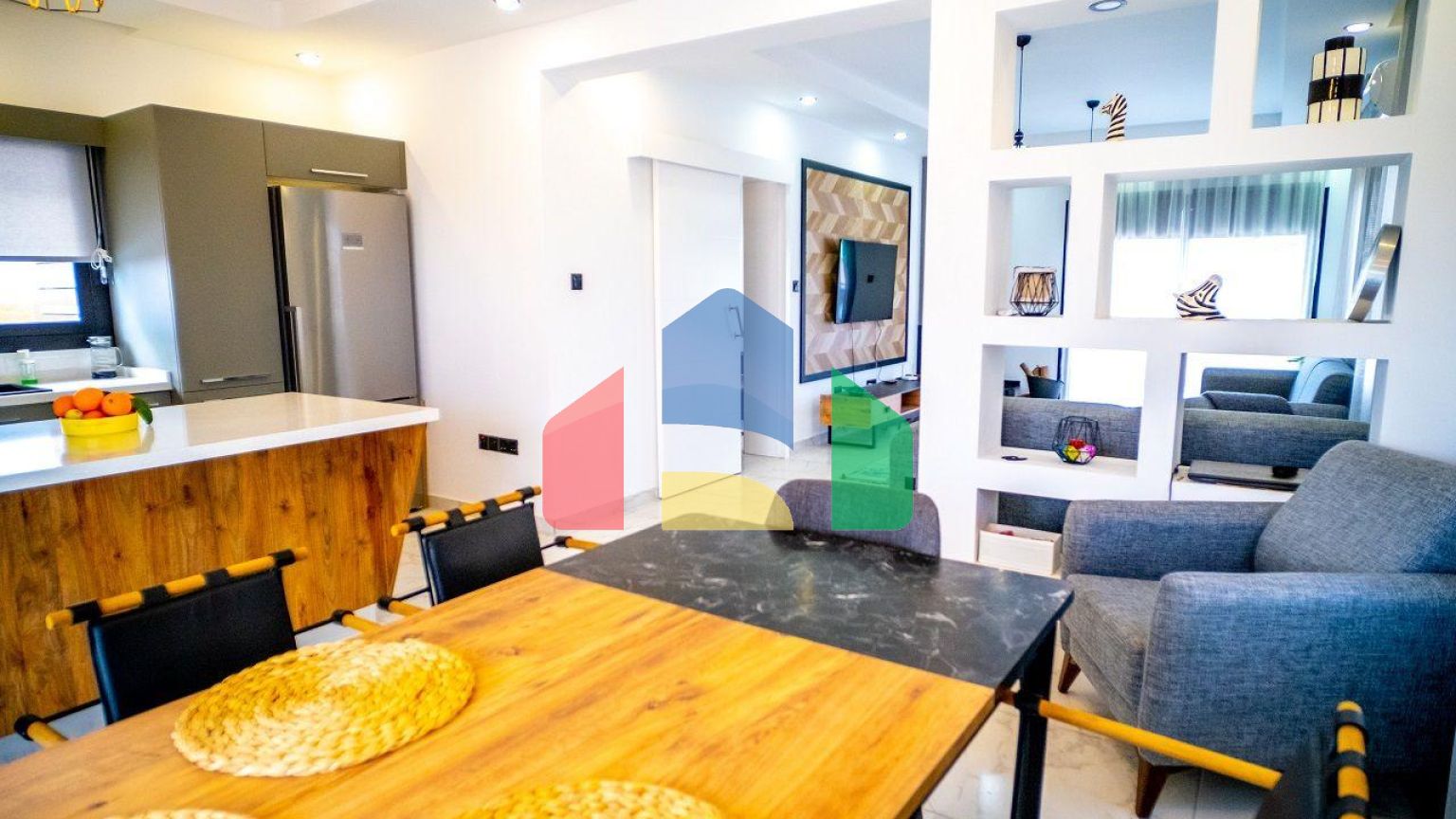 4-комнатная вилла 172 м2 в 5 минутах от пляжа