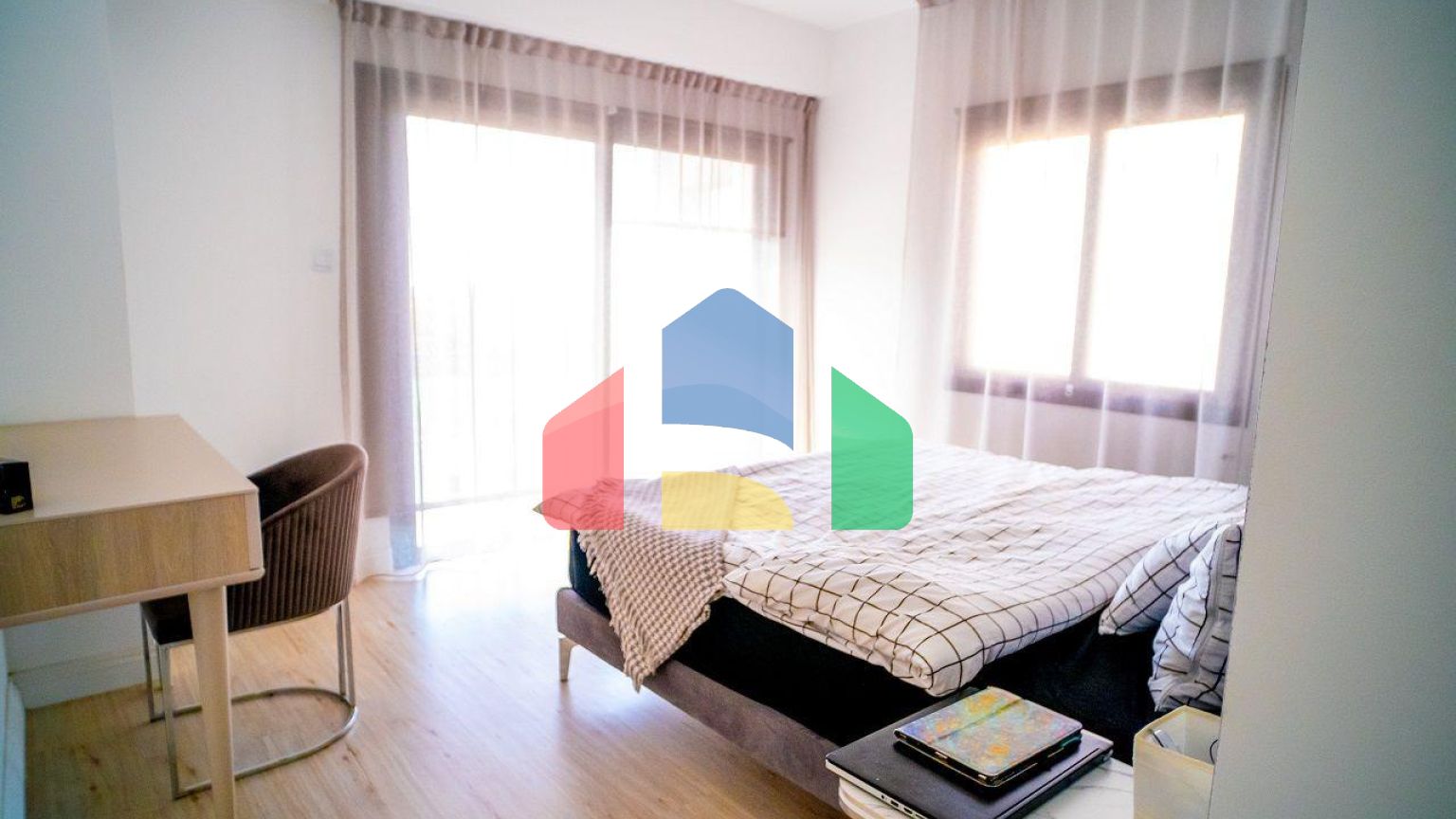 4-комнатная вилла 172 м2 в 5 минутах от пляжа