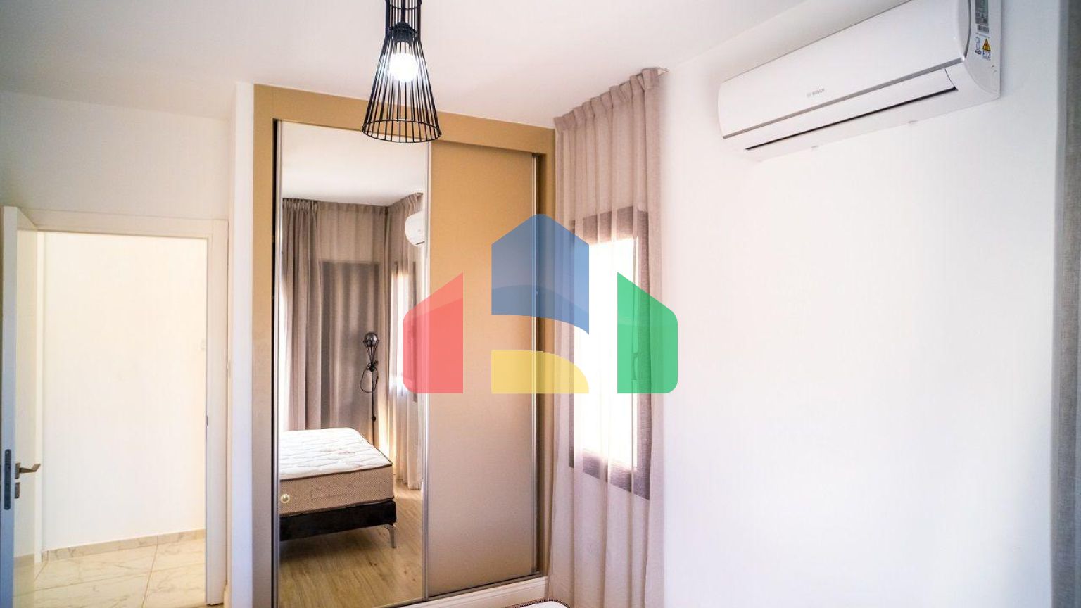 4-комнатная вилла 172 м2 в 5 минутах от пляжа