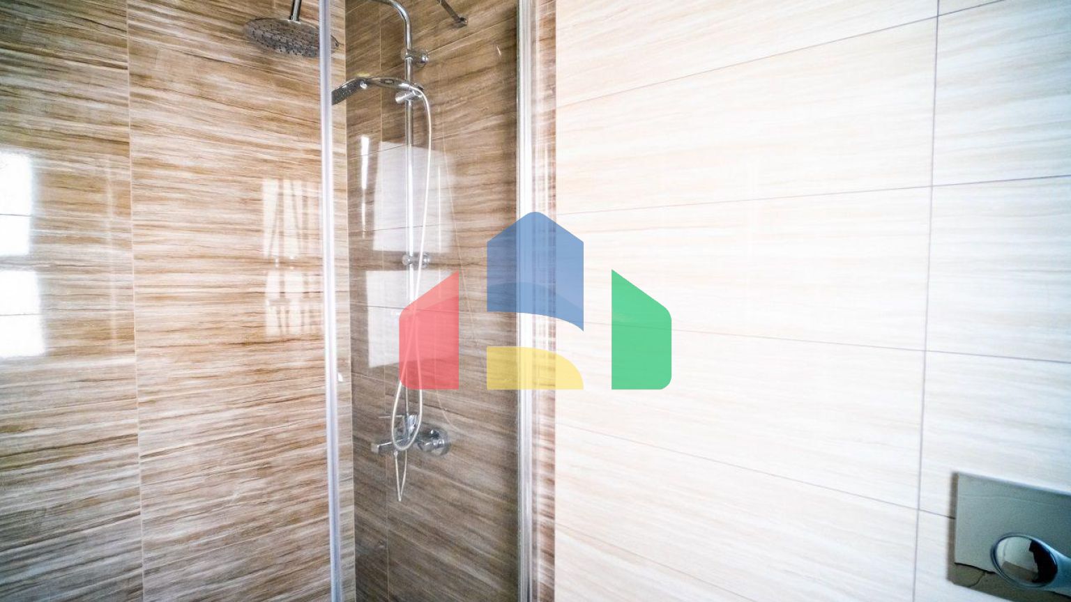 4-комнатная вилла 172 м2 в 5 минутах от пляжа