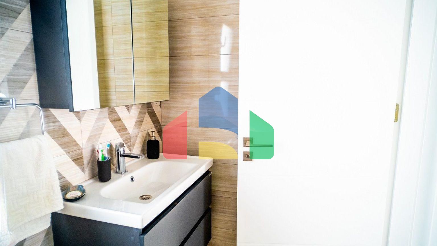 4-комнатная вилла 172 м2 в 5 минутах от пляжа