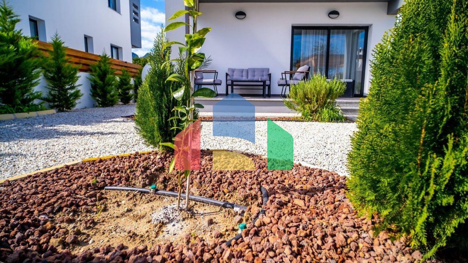 4-комнатная вилла 172 м2 в 5 минутах от пляжа