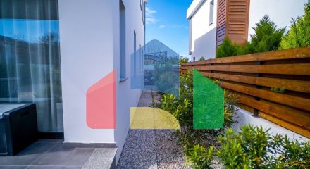 4-комнатная вилла 172 м2 в 5 минутах от пляжа 4-комнатная вилла 172 м2 в 5 минутах от пляжа