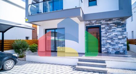 4-комнатная вилла 172 м2 в 5 минутах от пляжа 4-комнатная вилла 172 м2 в 5 минутах от пляжа