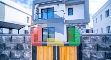 4-комнатная вилла 172 м2 в 5 минутах от пляжа 4-комнатная вилла 172 м2 в 5 минутах от пляжа