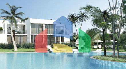 Three-room apartment Penthouse 90 m2 in a new luxury complex near the sea