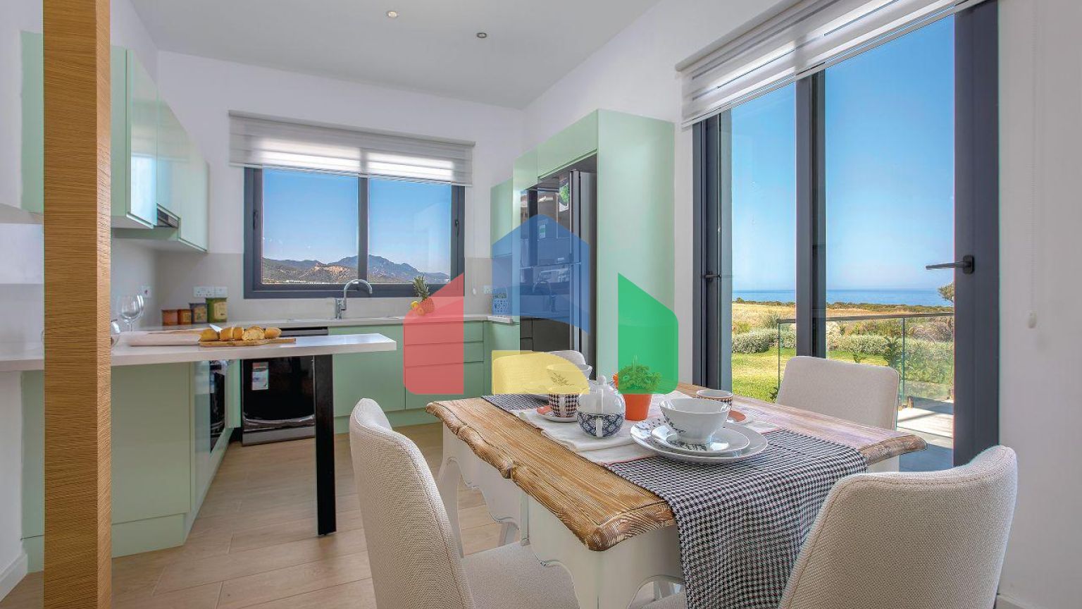 Трехкомнатная квартира Penthouse 90 м2 новом роскошном комплексе рядом с морем