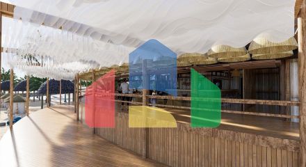 Трехкомнатная квартира 89 м2 с палисадником  в новом и  роскошном комплексе в Эсентепе