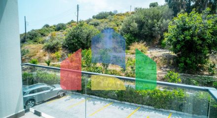 Трехкомнатная квартира 120 м2 с большой террасой на крыше в Беллапаисе Трехкомнатная квартира 120 м2 с большой террасой на крыше в Беллапаисе