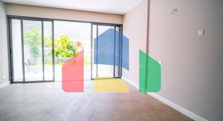 Квартира 4+1 (230 м2) с частным бассейном в Беллапаисе Квартира 4+1 (230 м2) с частным бассейном в Беллапаисе