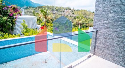 Квартира 4+1 (230 м2) с частным бассейном в Беллапаисе Квартира 4+1 (230 м2) с частным бассейном в Беллапаисе