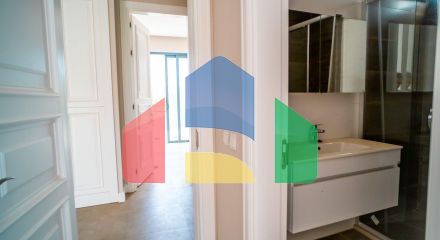 Квартира 4+1 (230 м2) с частным бассейном в Беллапаисе Квартира 4+1 (230 м2) с частным бассейном в Беллапаисе