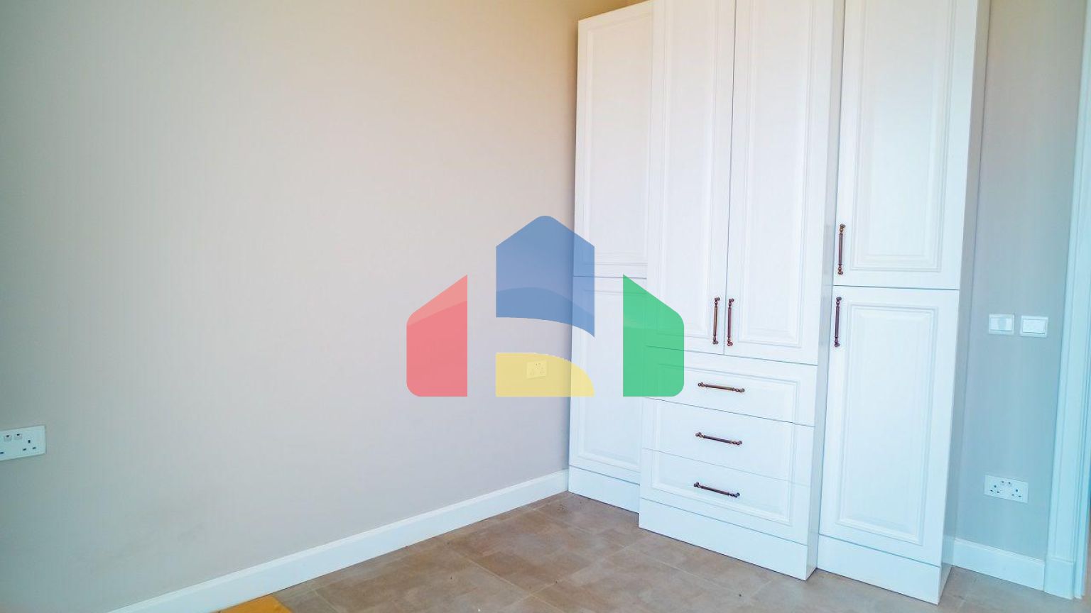 Квартира 4+1 (230 м2) с частным бассейном в Беллапаисе