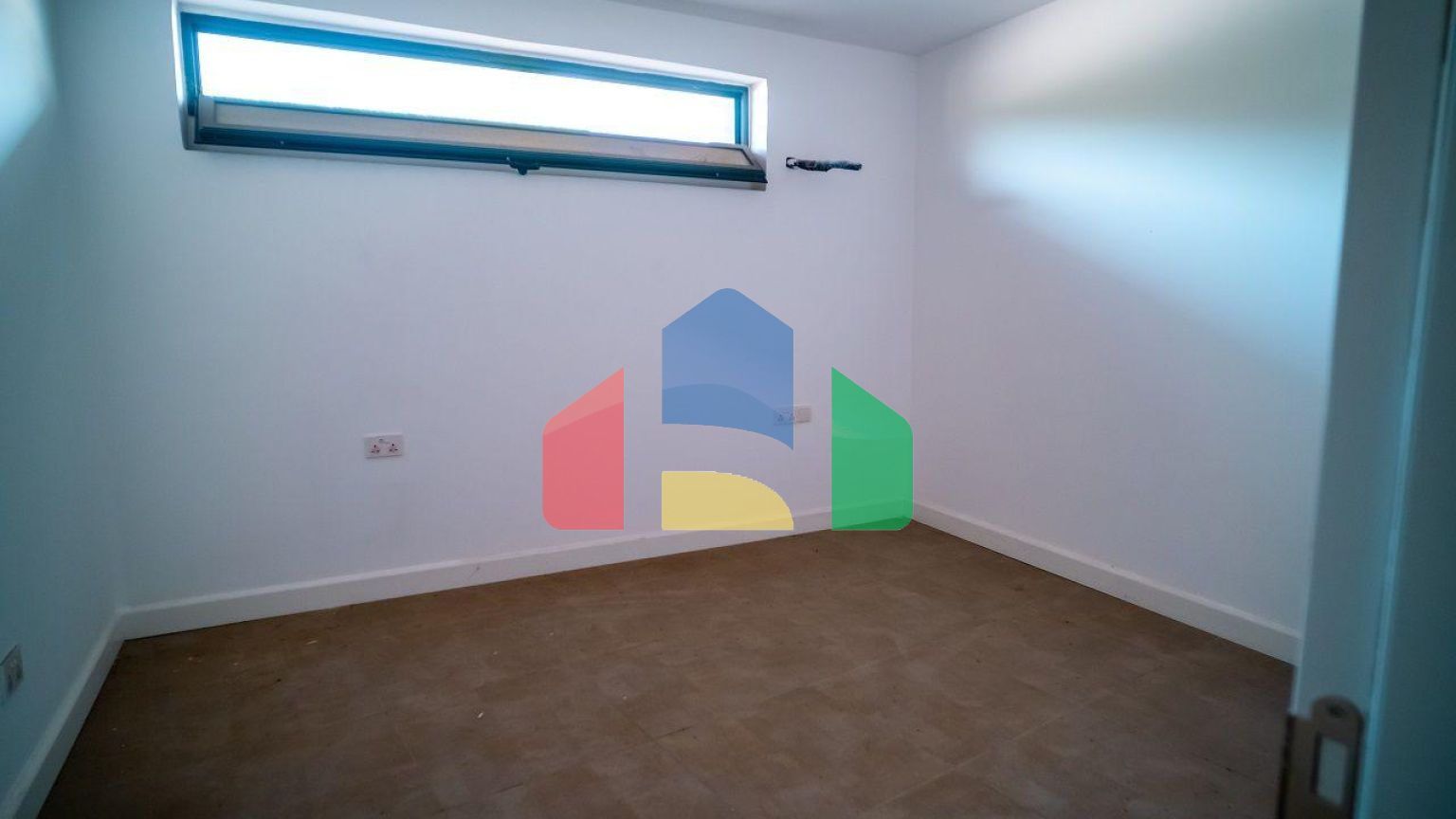 Квартира 4+1 (230 м2) с частным бассейном в Беллапаисе