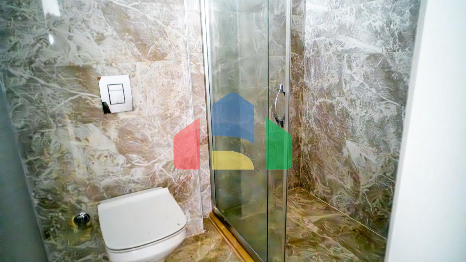 Квартира 4+1 (230 м2) с частным бассейном в Беллапаисе