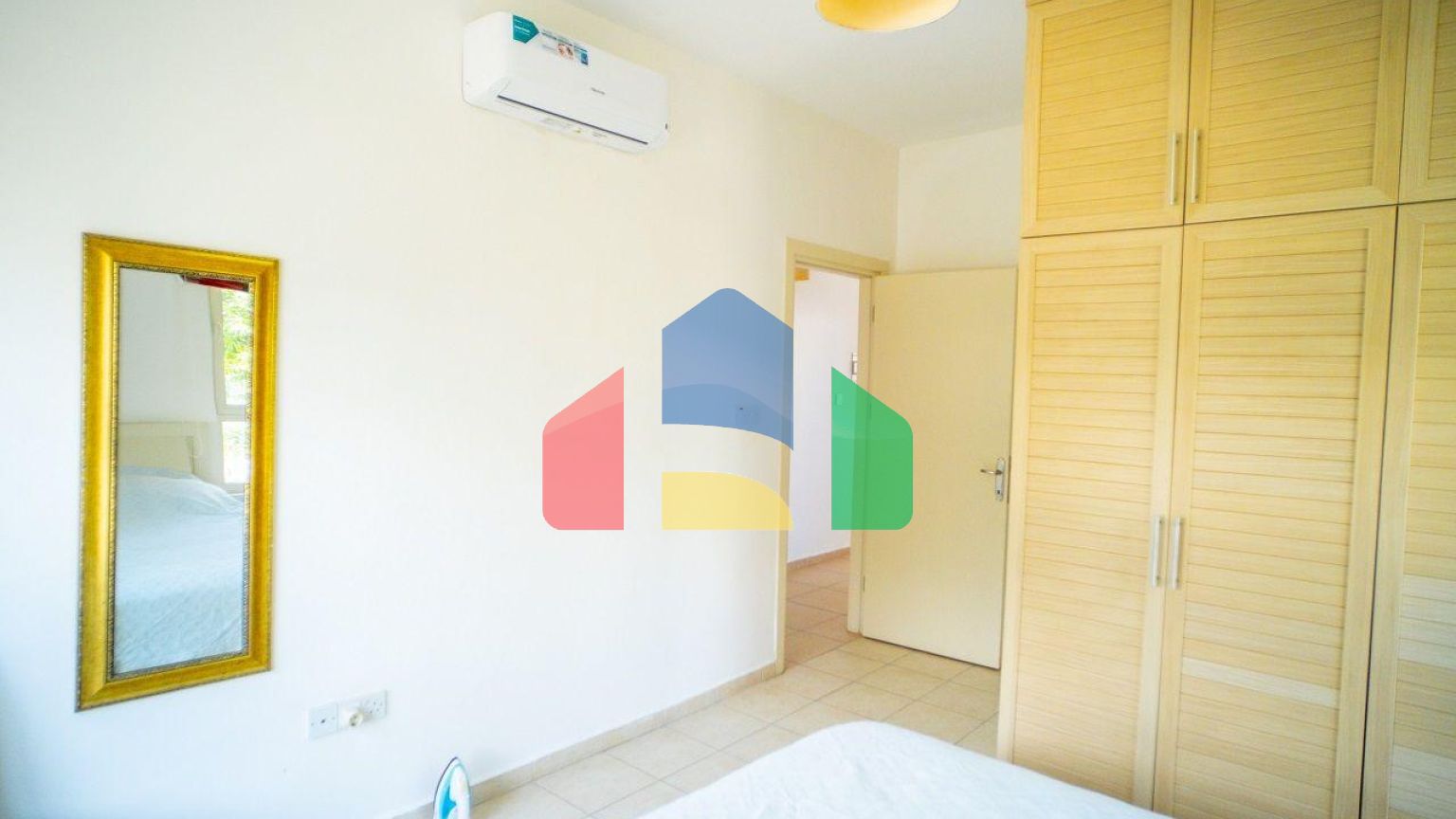 Трехкомнатная квартира 92 м2 с террасой 20 м2 в красивом комплексе у моря