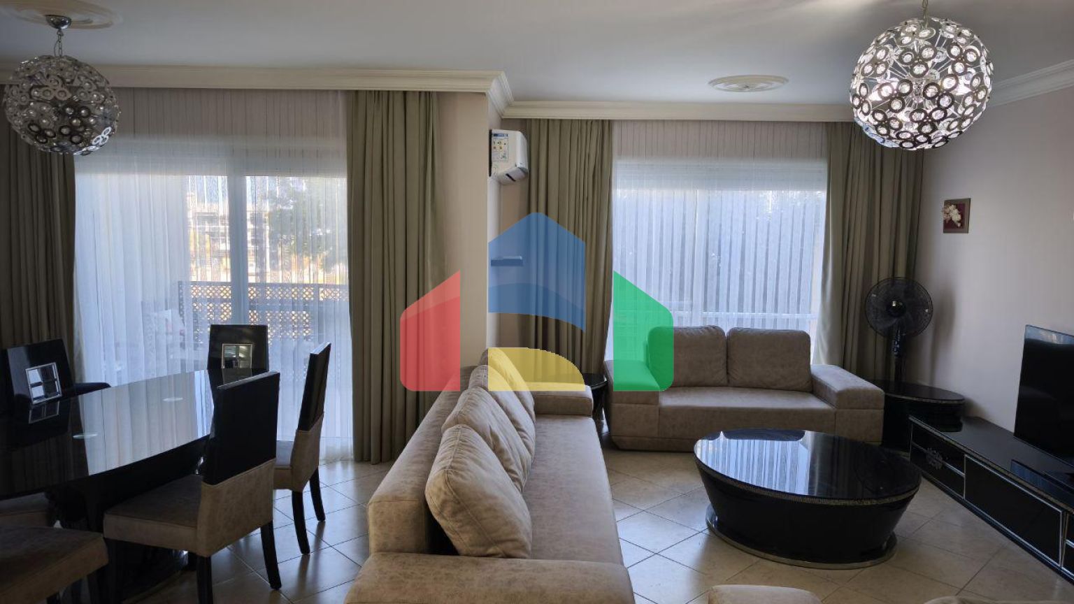 Квартира 3+1(130 м2) с двумя балконами в Алсанджаке