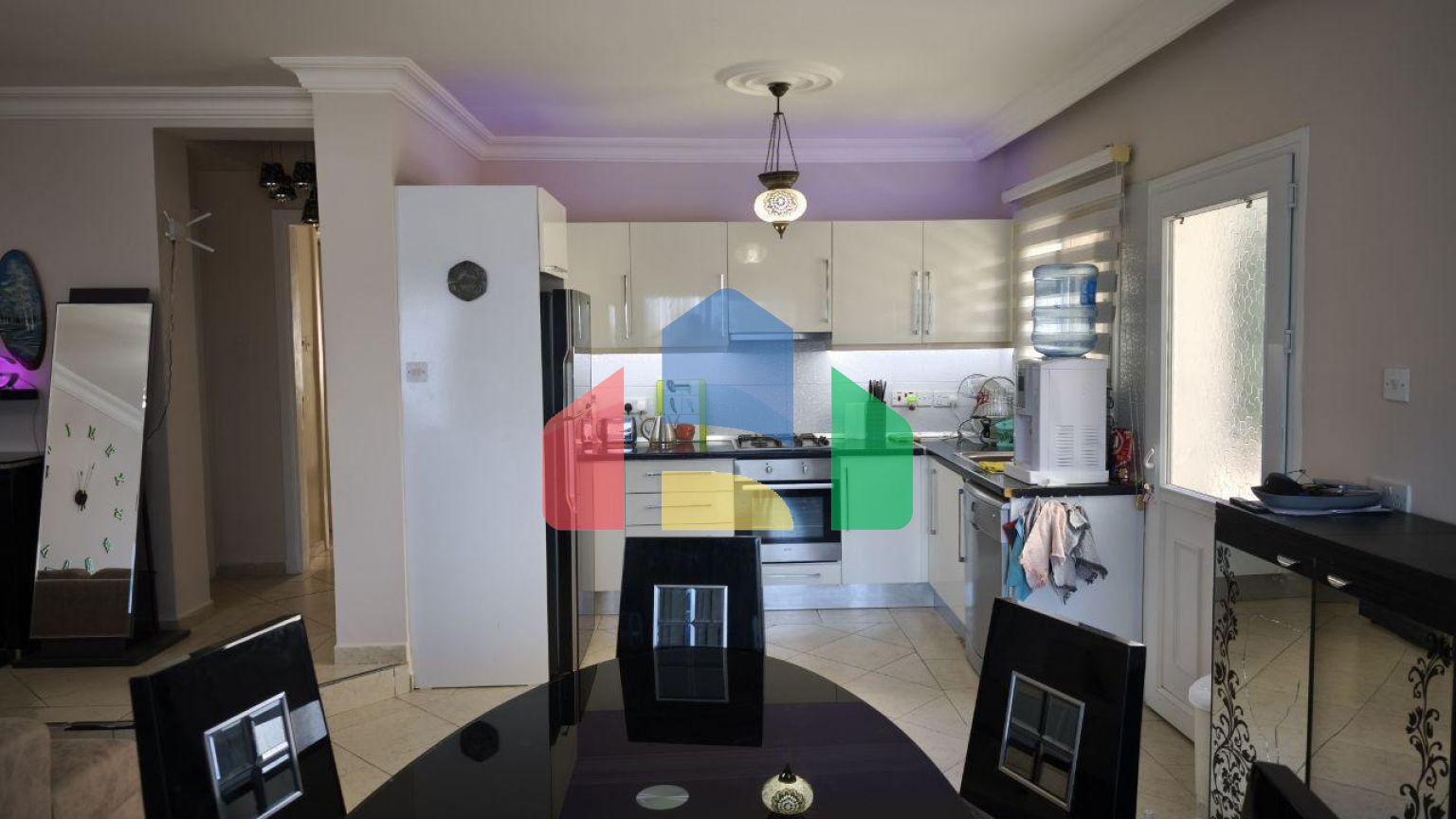 Квартира 3+1(130 м2) с двумя балконами в Алсанджаке