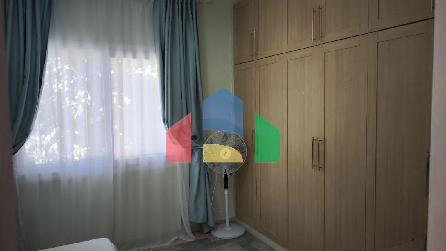 Квартира 3+1(130 м2) с двумя балконами в Алсанджаке