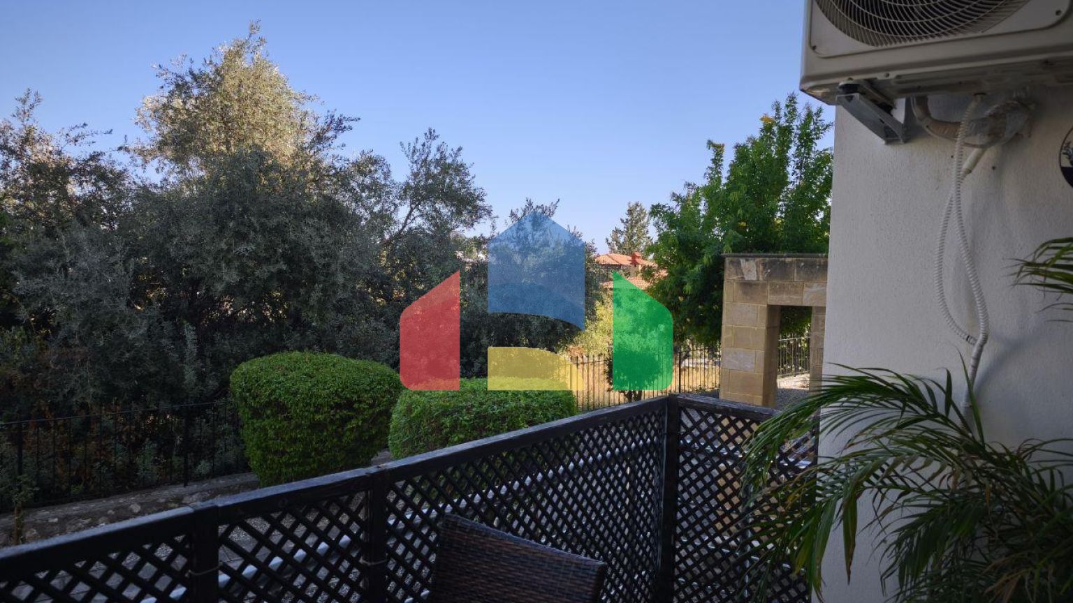 Квартира 3+1(130 м2) с двумя балконами в Алсанджаке