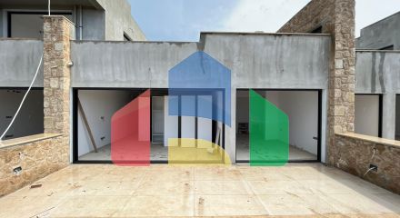 3-комнатный пентхаус 82 м2 с террасой на крыше 94м2 и частным бассейном 3-комнатный пентхаус 82 м2 с террасой на крыше 94м2 и частным бассейном