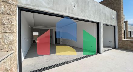 3-комнатный пентхаус 82 м2 с террасой на крыше 94м2 и частным бассейном 3-комнатный пентхаус 82 м2 с террасой на крыше 94м2 и частным бассейном