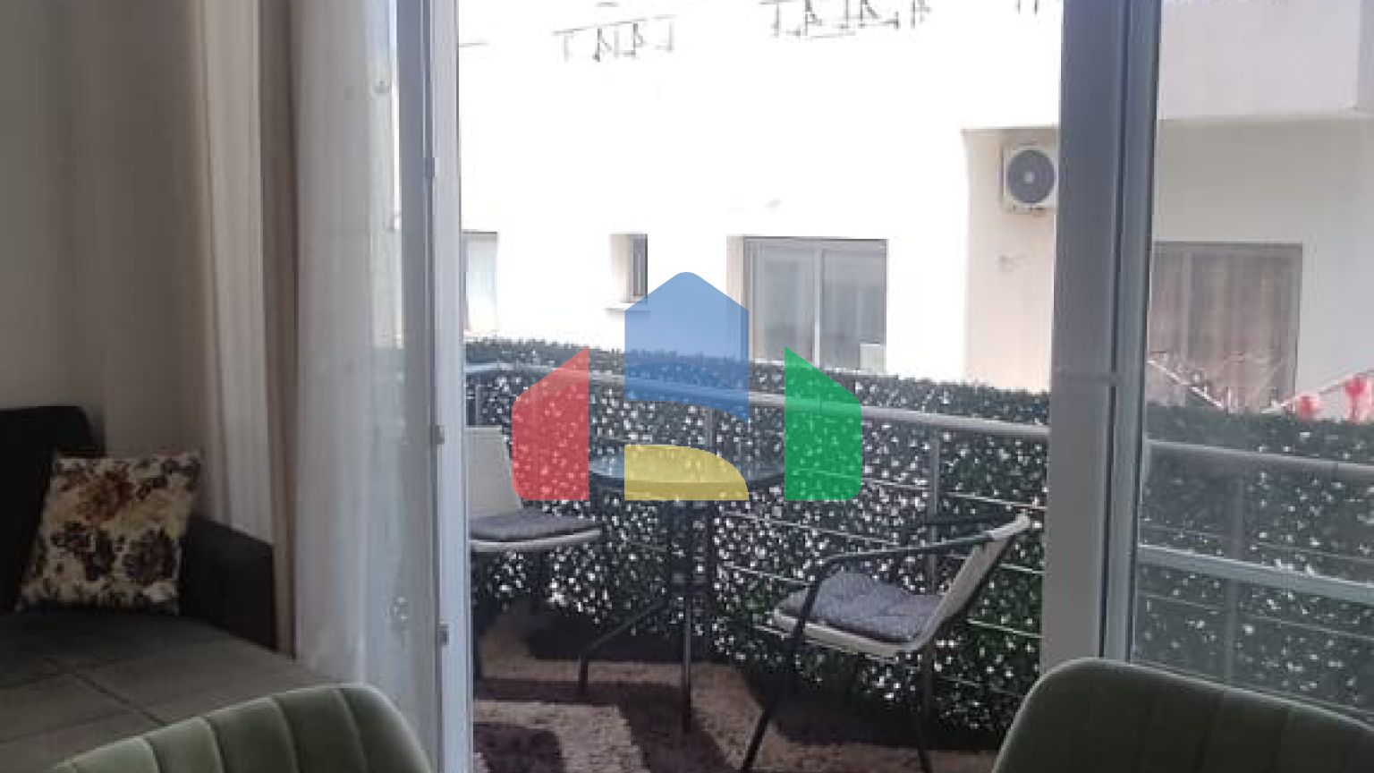 3-комнатный пентхаус 75 м2 + 45 м2 терраса на крыше в 5 минутах от пляжа