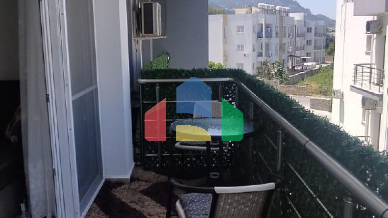 3-комнатный пентхаус 75 м2 + 45 м2 терраса на крыше в 5 минутах от пляжа