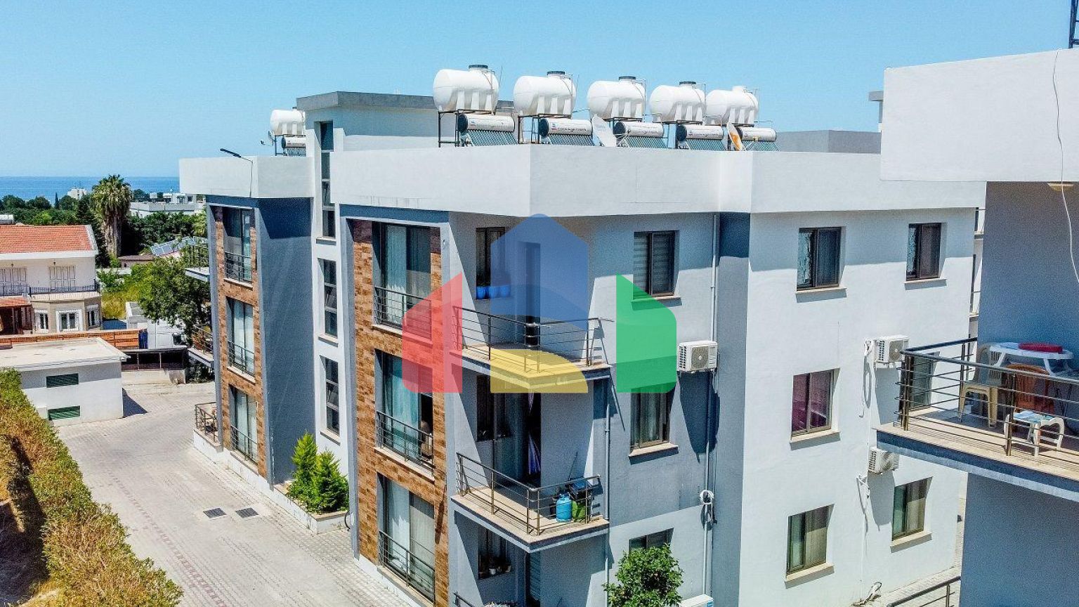 Квартира 2+1(85 м2) c террасой (32 м2) в Лапте