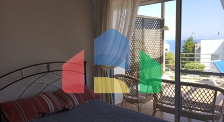 Готовая трехкомнатная квартира 65 м2 с террасой 35 м2 на первой береговой линии в Эсентепе Готовая трехкомнатная квартира 65 м2 с террасой 35 м2 на первой береговой линии в Эсентепе