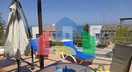 Готовая трехкомнатная квартира 65 м2 с террасой 35 м2 на первой береговой линии в Эсентепе Готовая трехкомнатная квартира 65 м2 с террасой 35 м2 на первой береговой линии в Эсентепе