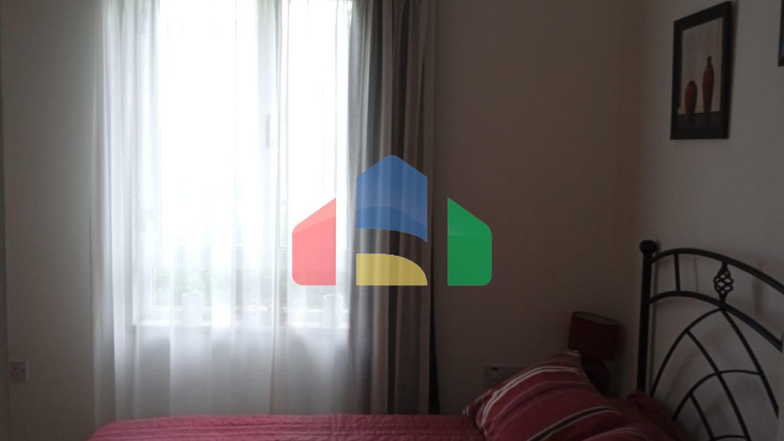 Готовая трехкомнатная квартира 65 м2 с террасой 35 м2 на первой береговой линии в Эсентепе