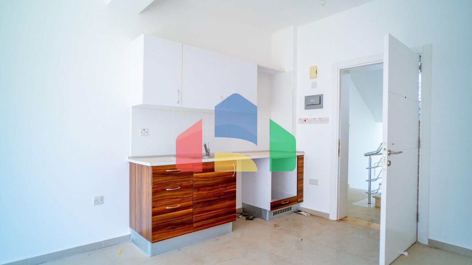 2-комнатные апартаменты-пентхаус 40 м2 с террасой в Алсанджаке