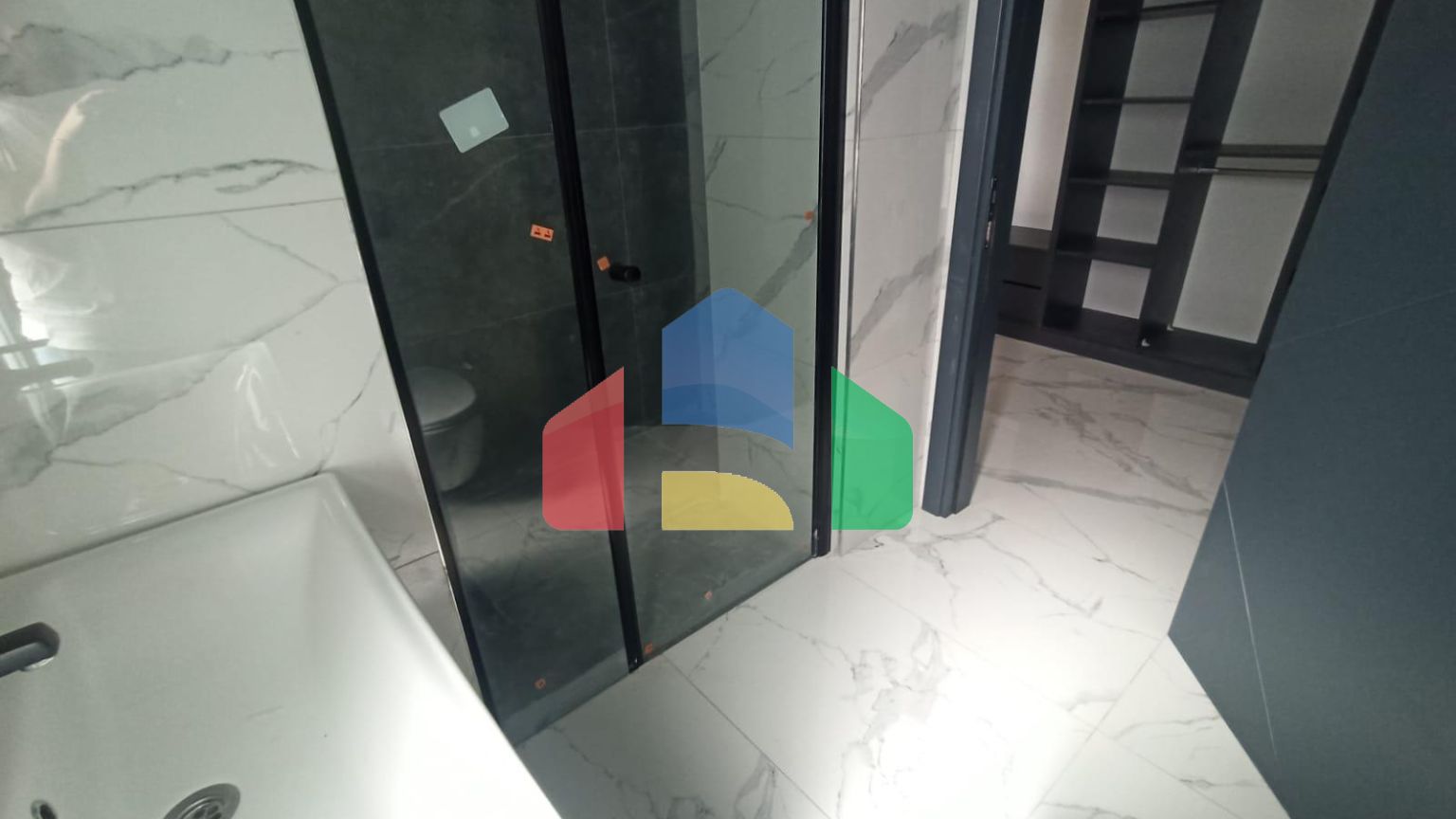 Вилла 4+1 (180 м2) в 10 минутах от моря